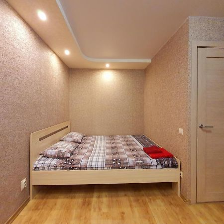 מורמנסק Apartment On Polyarnoi Divizii 7 מראה חיצוני תמונה