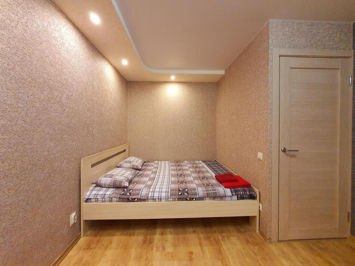 מורמנסק Apartment On Polyarnoi Divizii 7 מראה חיצוני תמונה