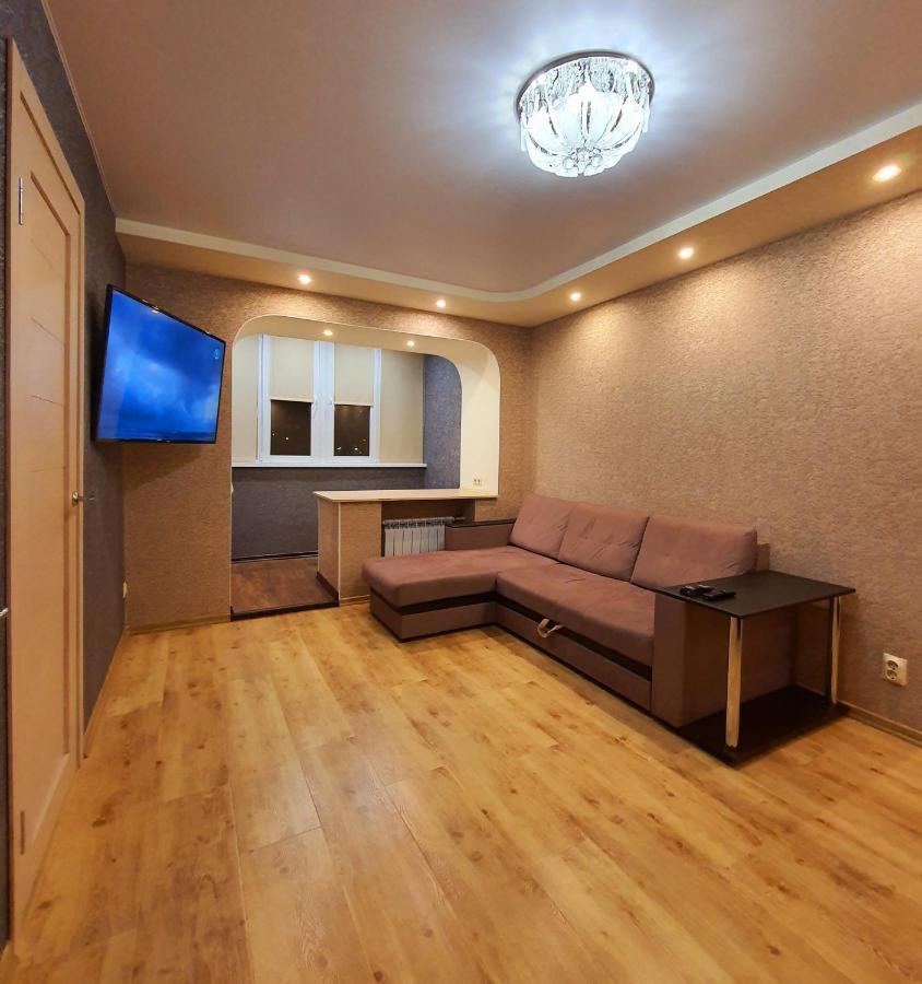 מורמנסק Apartment On Polyarnoi Divizii 7 מראה חיצוני תמונה